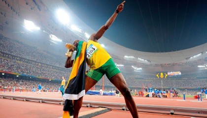 JIU YOU游戏下载平台-《超级战队集结：阵容碾压对手的秘密》，超级战队杂谈