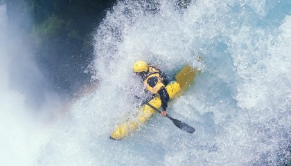 九游电竞资讯-《揭秘2025全国英雄联盟职业联赛背后的故事》，二零二零年英雄联盟