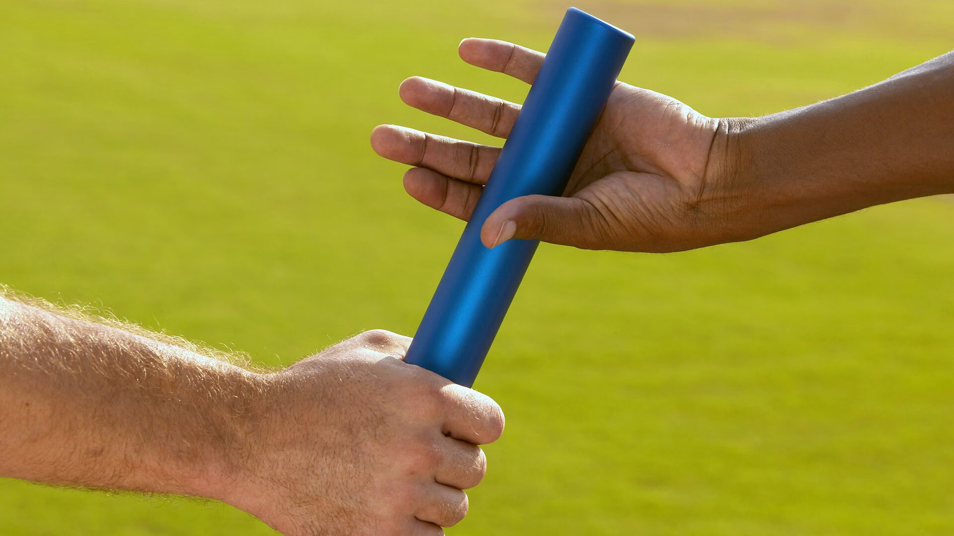 足球解说员培训计划全面展开,足球解说员需要做到哪几点